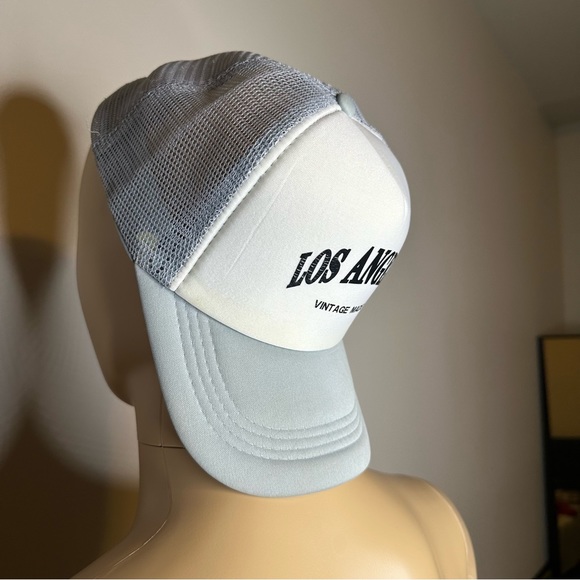 “Los Angeles” Hat - Picture 3 of 4